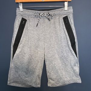 Men’s American Eagle active flex jogger shorts